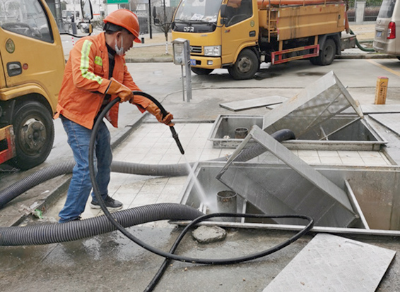 沙湖镇隔油池清理